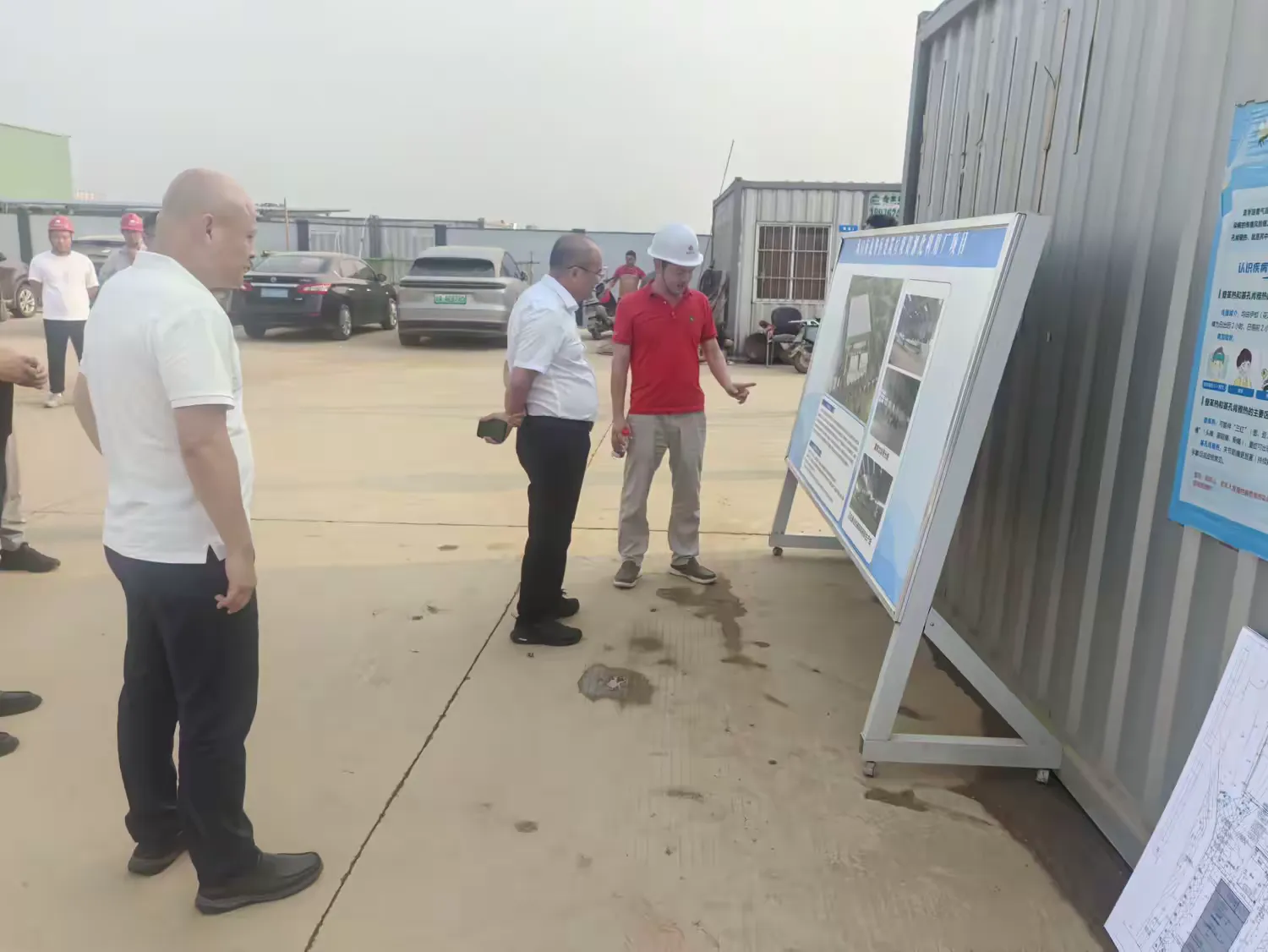 zbo智博董事、总经理符雁在市环发公司调研树立和践行正确政绩观学习教育开展情况和经营发展、项目建设等工作(图3) zbo智博董事、总经理符雁在市环发公司调研树立和践行正确政绩观学习教育开展情况和经营发展、项目建设等工作(图3)